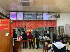-香辉食馆(新兴路店)