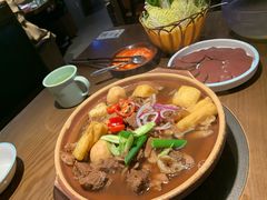 -蔡婶牛腩牛杂煲(长安万科店)