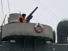 -阿芙乐尔号巡洋舰