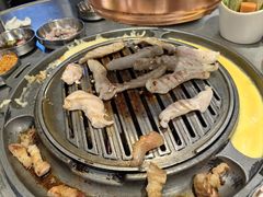 -GOGIYA·咕叽吖韩国传统烤肉店(东方新天地店)