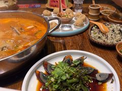 -亮欢寨酸汤鱼(沙冲路店)