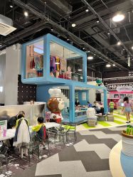 -MINI MARS KIDS CLUB亲子家庭中心(长宁天山店)