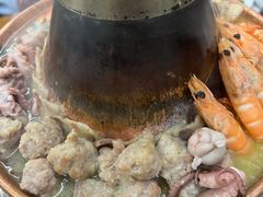 -一口猪海鲜浑锅·东北家常菜