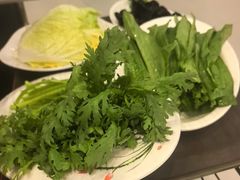 -天宜隆蘑菇宴火锅(石景山旗舰店)