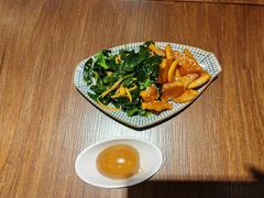 -玖鲜小笼(中山广场店)