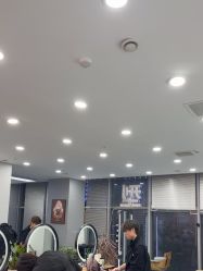 -藤野造型烫染·漂发