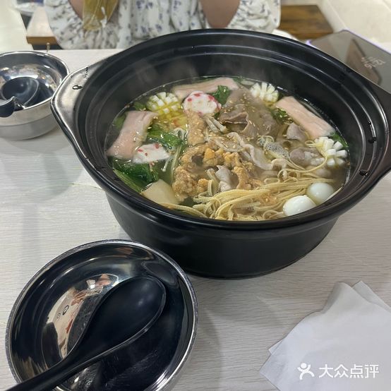 品香源砂锅米线(龙湖店)