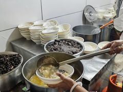 -文山荷鲜居(翠湖店)