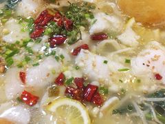 -乐达酸菜鱼面(山师东路店)
