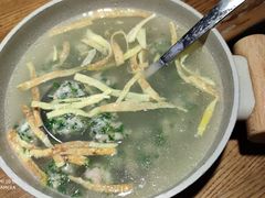 荠菜鲜虾丸-船歌鱼水饺(淄博万象汇店)