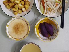 -爱月宝月嫂·育儿嫂(哈尔滨总店)