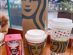 -星巴克(北京远大路金源燕莎店)