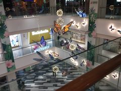 -百联临沂购物中心(临沂路店)