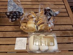 -国际饭店·帆声西饼屋(黄河路店)