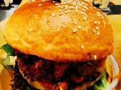 土耳其香料菠萝烤鸡堡-shark burger·鲨鱼汉堡(交子大道店)