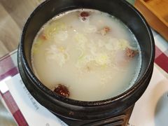 -益百岁牛尾汤(香山路店)