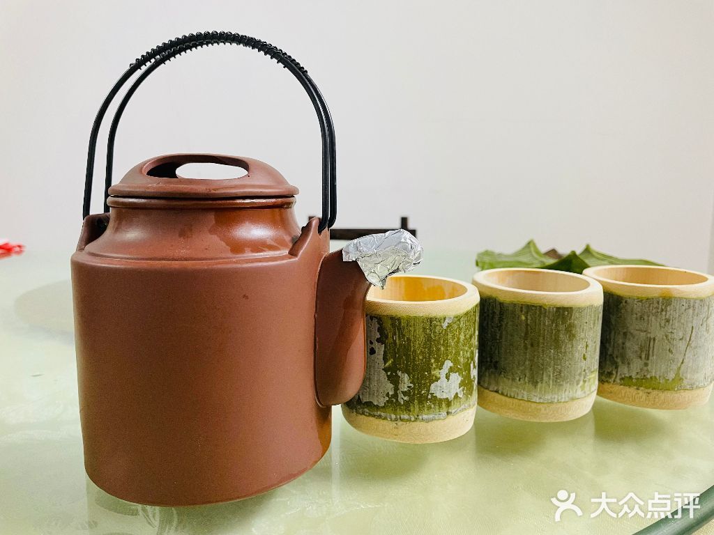 来竹清庭尝遍乡间佳肴！！！[点赞]