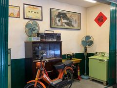 -堂瓦里·33年传统赣菜(第一街区店)