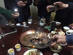 -朝伟清真铜瓢牛肉馆(三十年老·店)