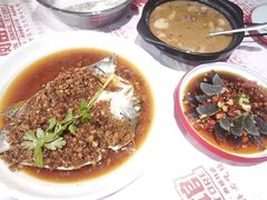 -老闵田螺馆·南昌市井菜·特色小吃(总店)