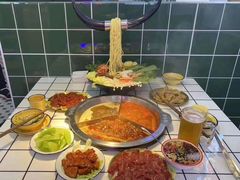 -两个庆火锅公司(昌平府学路店)