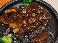 -八府香鸭·啫啫煲(华山路店)