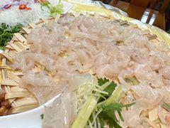 -官塘陈记鱼生·潮汕砂锅粥·牛肉火锅(潮枫路总店)