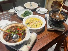 -梅花香里大酒店(郁金香路店)