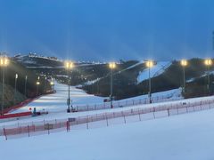 -翠云山银河滑雪场