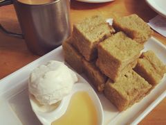-新大咀港式茶餐厅(宝山万达店)