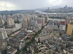 -世贸旋转自助餐厅(360°高空观景店)
