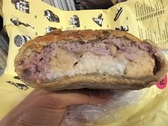 现蒸芋泥椰奶糯米-PAOPAO Bakery&Café(港汇店)