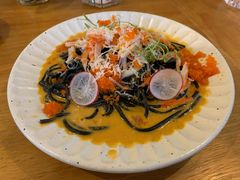 阿拉斯加蟹肉配海胆酱墨鱼汁意面-CHILLAX轻乐时(侨建·Hi City店)