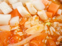 -毛辣果·贵州红酸汤牛肉火锅(西单店)
