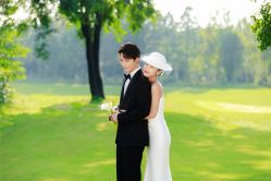 -易摄影婚纱摄影工作室