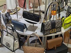 -六六奢品·vintage中古·回收二手奢侈品包包手表首饰(环球港店)