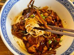 蛤蜊猪肝拌面-沪西老弄堂面馆(定西路店)