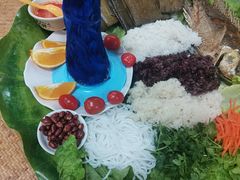 -沐毫傣泐云南菜孔雀宴•手抓饭傣味烧烤(曼听公园店)