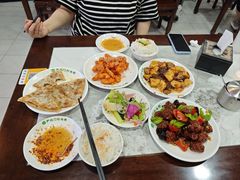 -尹记门钉肉饼(丰台站店)