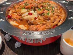 -胖哥俩肉蟹煲(湖滨银泰in77店)