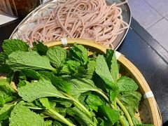 -楠小云·云南鲜菌·鲜牛自助火锅(九眼桥店)