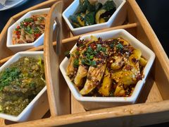 -三生三味密宗川菜·江景餐厅(来福士店)