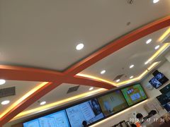 -CoCo都可(北京西站北广场店)