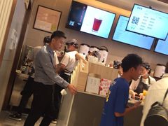 -奈雪的茶(金鹰广场店)