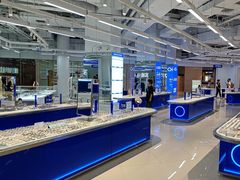 -优购镜仓(黄岛吾悦店)