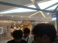 -万达广场(南昌红谷滩店)