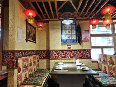-靠山屯东北农家菜(八龙桥雅苑店)