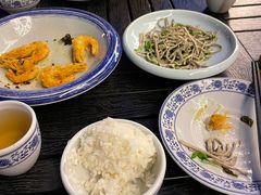 -汤河清真餐馆
