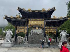 -冕宁灵山寺