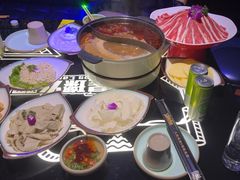 -星璨火吧KTV聚会餐厅(丰庆路店)